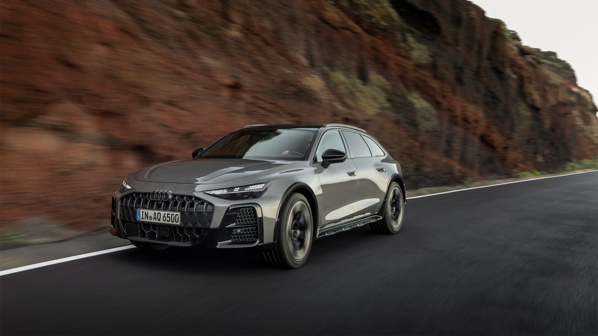 Adi A6 allroad Dynamische Fahraufnahme